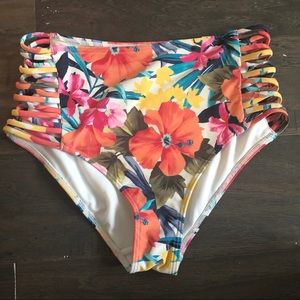 high waisted bikini bottoms